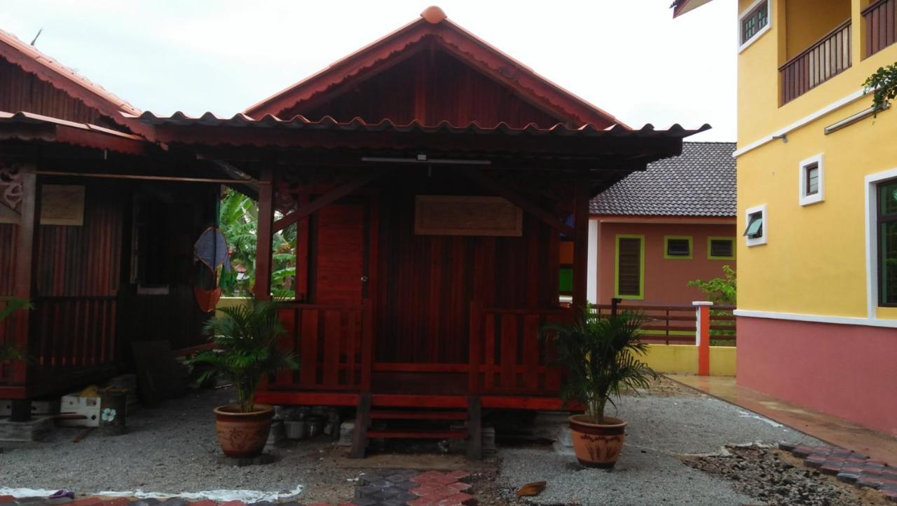 Chalet Kb Wakaf Kayu โกตาบารู ภายนอก รูปภาพ